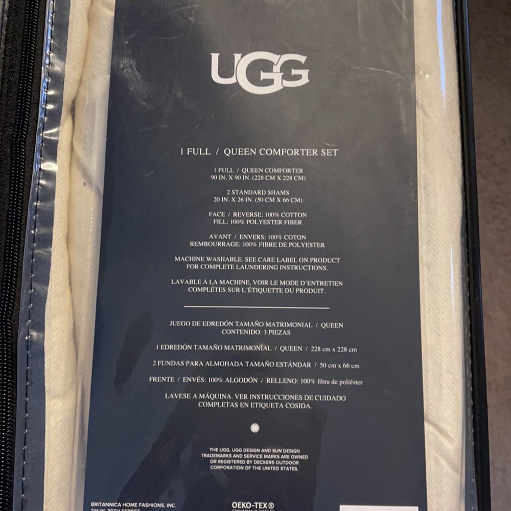 UGG Comforter Set! Minimalist boho Vibes - Picture 6 of 7